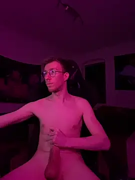 ItsMeLumisch online show from February 18, 1:01 am