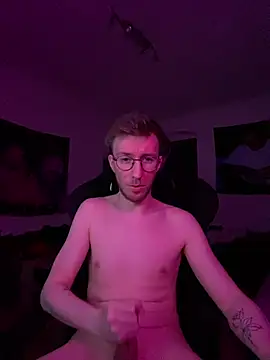 ItsMeLumisch online show from February 24, 4:43 am