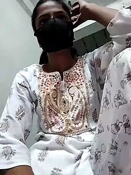 fuungirl38 online show from March 19, 9:37 pm