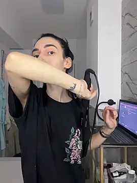 Celine Roxelle online show from April 16, 5:47 pm