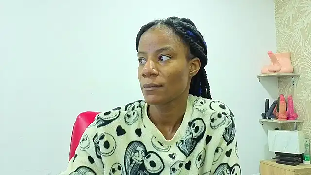 Snapshot of dafnnelewis chatting on July 11, 11:13 am dafnnelewis online show from July 11, 11:13 am