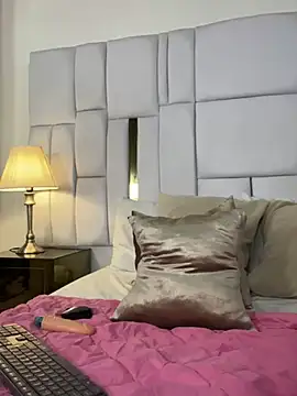 cattaleya get online show from March 1, 4:00 pm