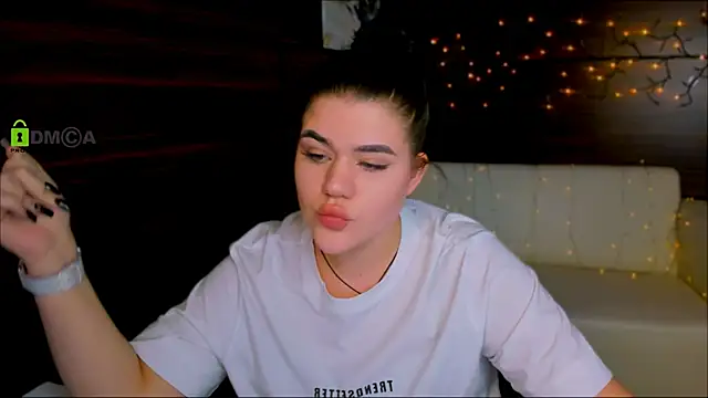 elmira rose online show from February 12, 4:55 pm