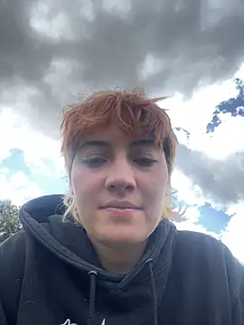 Snapshot of Maggie_Geller chatting on November 7, 7:14 pm Maggie Geller online show from November 7, 7:14 pm