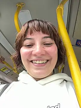 Maggie Geller online show from July 9, 3:38 pm