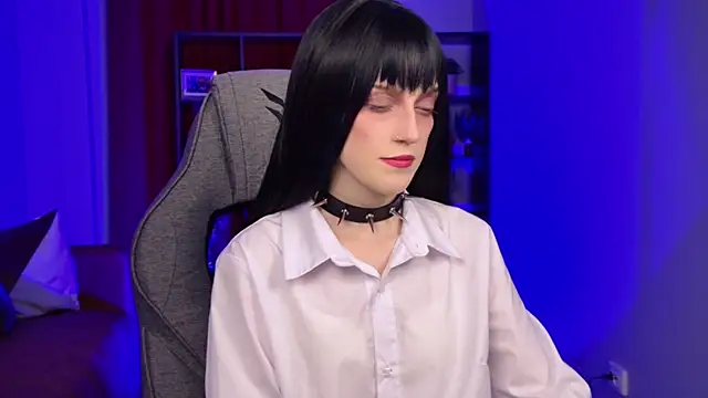 KiraMontoya online show from March 20, 12:15 am