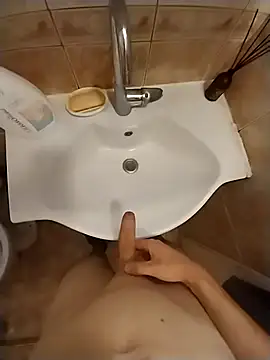 Snapshot of Good_boy000 chatting on September 22, 9:11 am Good boy000 online show from September 22, 9:11 am