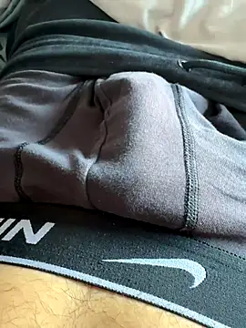 Snapshot of polpolo21 chatting on December 2, 2:12 pm polpolo21 online show from December 2, 2:12 pm