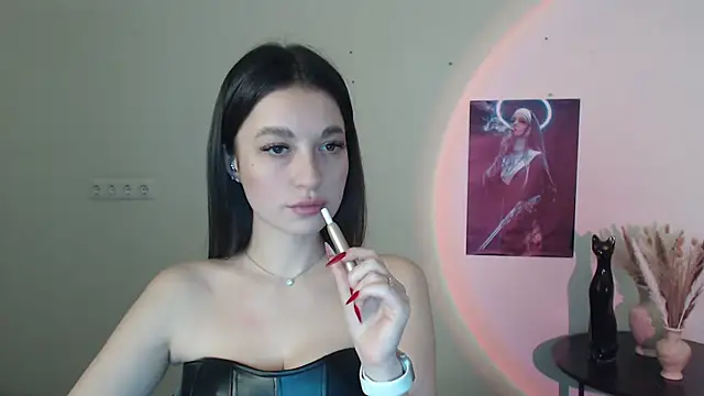 Eva Eldis online show from February 25, 5:36 pm