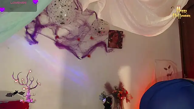 alaia sweetxxx online show from November 1, 12:01 am