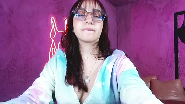 Snapshot of Sunshinegirl__ chatting on February 8, 1:11 am Sunshinegirl online show from February 8, 1:11 am