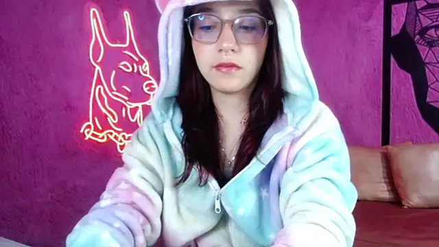 Snapshot of Sunshinegirl__ chatting on February 17, 8:36 pm Sunshinegirl online show from February 17, 8:36 pm