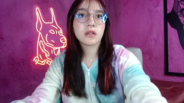 Snapshot of Sunshinegirl__ chatting on February 28, 9:01 pm Sunshinegirl online show from February 28, 9:01 pm