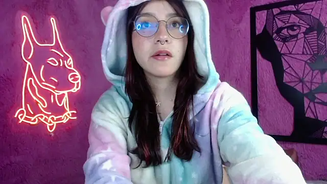 Snapshot of Sunshinegirl__ chatting on March 6, 8:37 pm Sunshinegirl online show from March 6, 8:37 pm