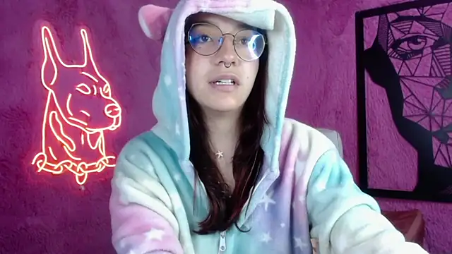 Snapshot of Sunshinegirl__ chatting on March 6, 11:42 pm Sunshinegirl online show from March 6, 11:42 pm