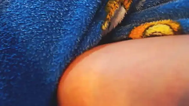 jeans and emma online show from February 28, 7:26 am