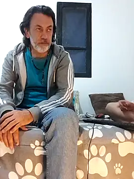 jeans and emma online show from September 25, 11:41 pm