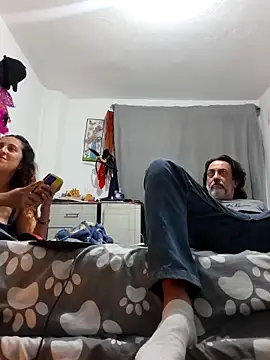 jeans and emma online show from November 19, 2:22 am