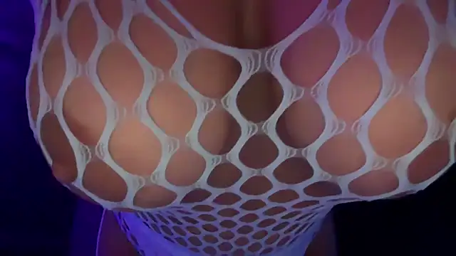 Snapshot of Loveblackzilla chatting on March 3, 1:09 pm Loveblackzilla online show from March 3, 1:09 pm