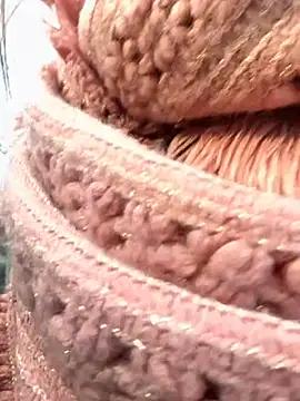 Snapshot of Loveblackzilla chatting on October 26, 2:45 pm Loveblackzilla online show from October 26, 2:45 pm