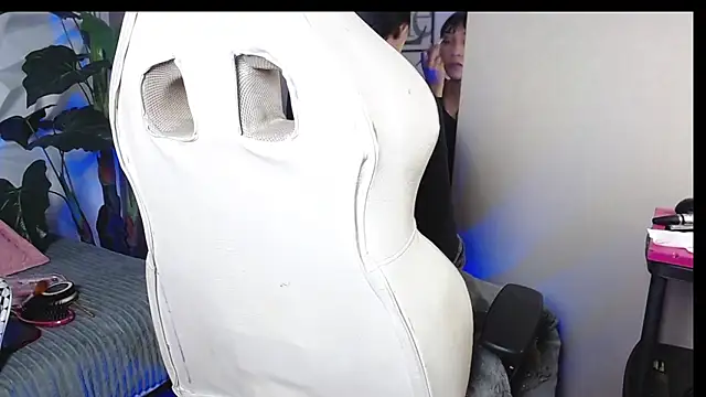 Snapshot of Miaa_Lee7 chatting on October 16, 8:54 pm Miaa Lee7 online show from October 16, 8:54 pm