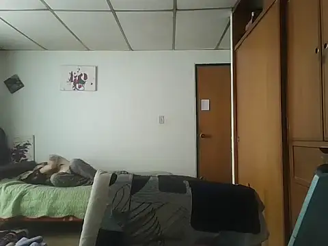 Snapshot of isabellapurple chatting on March 3, 4:24 pm isabellapurple online show from March 3, 4:24 pm