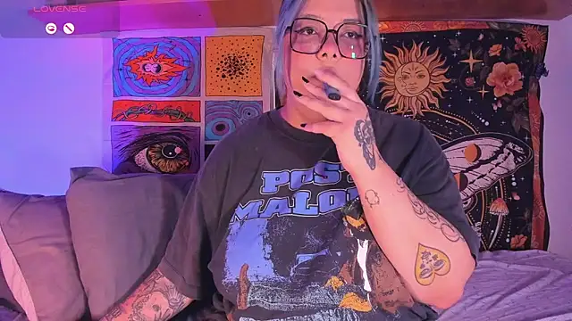 Snapshot of Banana_squirt chatting on November 7, 9:59 pm Banana squirt online show from November 7, 9:59 pm