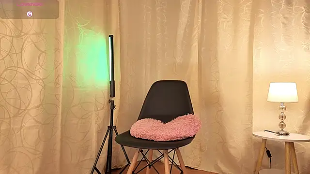 sophia dumont online show from October 29, 1:19 am