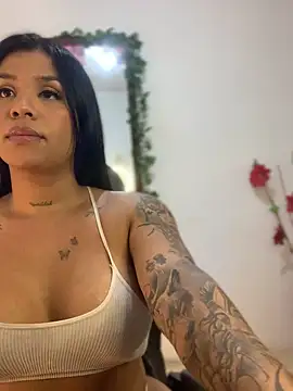 Snapshot of tinalove7 chatting on September 12, 10:32 pm tinalove7 online show from September 12, 10:32 pm