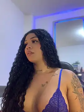 Snapshot of tinalove7 chatting on December 14, 8:46 pm tinalove7 online show from December 14, 8:46 pm