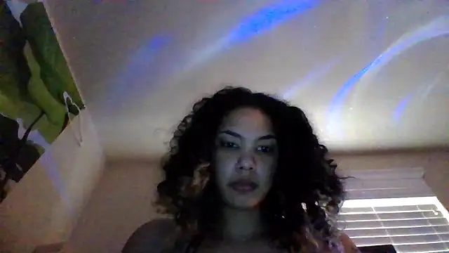 tastylolaaa online show from February 5, 12:31 am