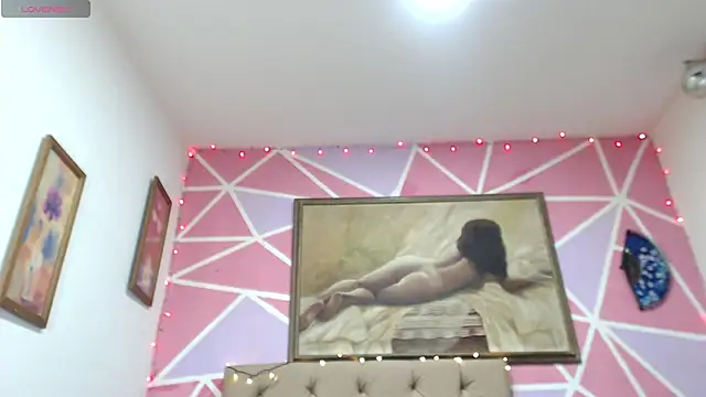 Snapshot of Dolldirtyxxx chatting on March 20, 5:24 am Dolldirtyxxx online show from March 20, 5:24 am