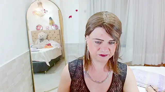 Dolldirtyxxx online show from February 4, 5:13 am