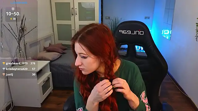 Katy diamond  online show from March 12, 7:57 am