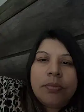 amanirose945 online show from April 29, 10:27 pm