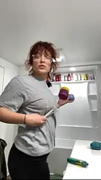 grassXass420 online show from December 17, 5:35 am