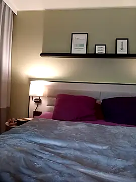 LunaSoleil9 online show from January 19, 12:20 pm