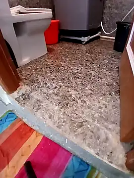 liza201111 online show from February 13, 8:17 am