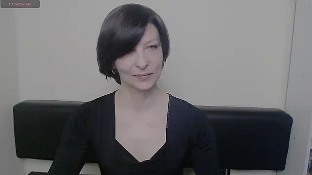 Snapshot of _AngeliaFlow_ chatting on February 20, 10:37 am AngeliaFlow online show from February 20, 10:37 am
