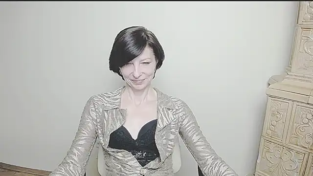 Snapshot of _AngeliaFlow_ chatting on March 3, 11:22 am AngeliaFlow online show from March 3, 11:22 am