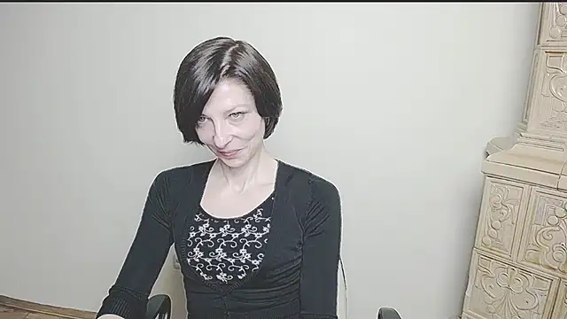 Snapshot of _AngeliaFlow_ chatting on March 4, 10:46 am AngeliaFlow online show from March 4, 10:46 am