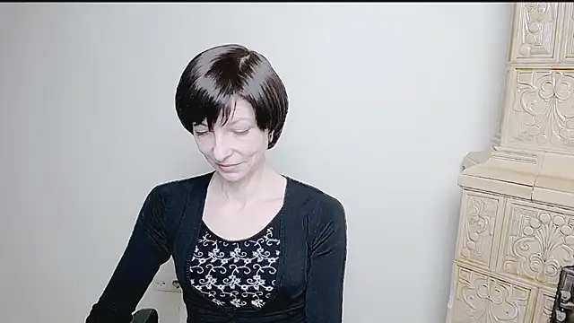 Snapshot of _AngeliaFlow_ chatting on March 19, 7:07 am AngeliaFlow online show from March 19, 7:07 am