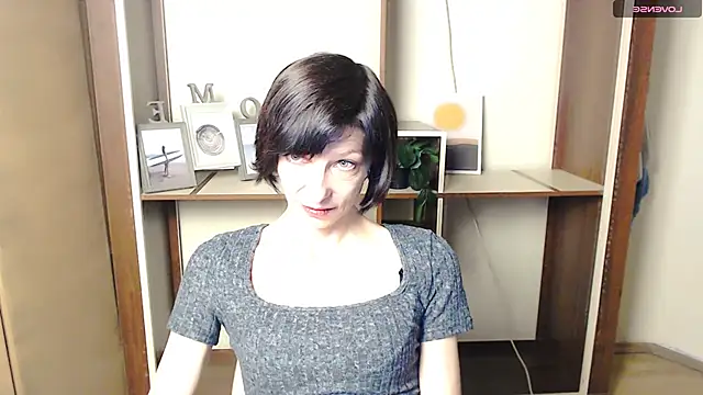 Snapshot of _AngeliaFlow_ chatting on October 22, 7:08 am AngeliaFlow online show from October 22, 7:08 am