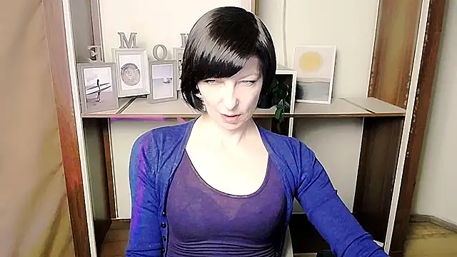  AngeliaFlow  online show from February 15, 12:36 pm