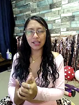 isabella beauty 01 online show from February 15, 1:05 pm