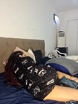 nickelfie online show from February 25, 10:58 am