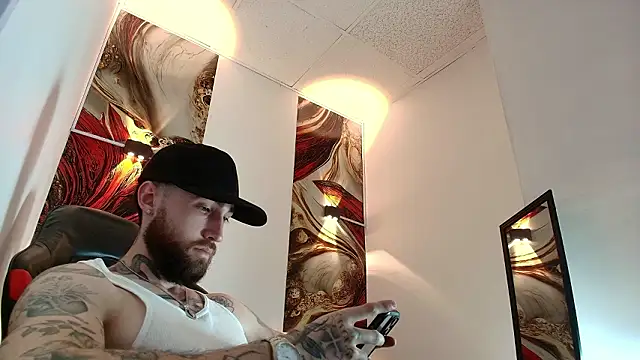 Luke davis01 online show from March 12, 1:06 pm