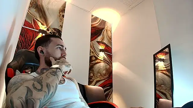 Luke davis01 online show from March 31, 1:00 pm