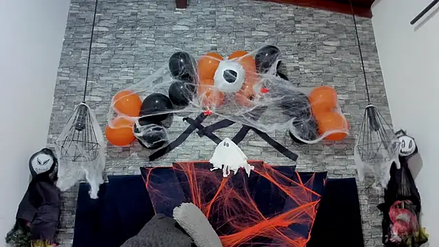 Sophia Brunett online show from October 26, 11:38 am