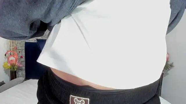 Sophia Brunett online show from February 11, 11:26 am